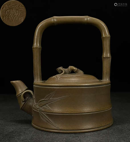 JINDINGSHANGBIAO MARK ZISHA CARVED POT