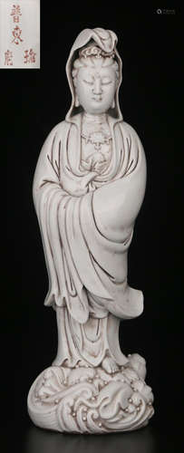 DEHUA GLAZE GUANYIN BUDDHA STATUE