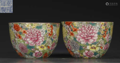 DAQINGQIANLONGNIANZHI MARK FAMILLE ROSE GLAZE CUP PAIR