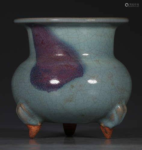 JUNYAO KILN GLAZE TRIPOD CENSER