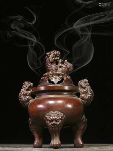 Overseas Backflow. Old Collection. Old Boxwood Hand-carved Incense Burner with Double Lion-shaped Ears and a Knob