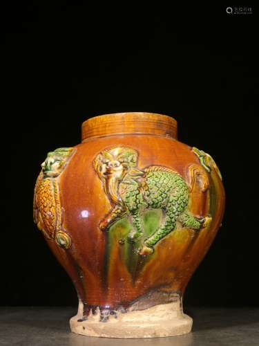 Backflow.Quality Good .Old Colletion.Exquisite Tricolor Pot with Lion Patterns