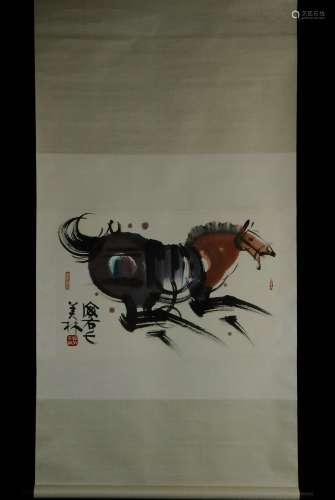 Vertical Painting :Galloping Horse by Han Meilin