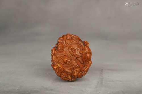 Old Colletion.  Nut-carving Pendant with Arhat Design