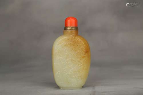 Hetian Jade Snuff Bottle  Carved with Dragon , Qing Dynasty