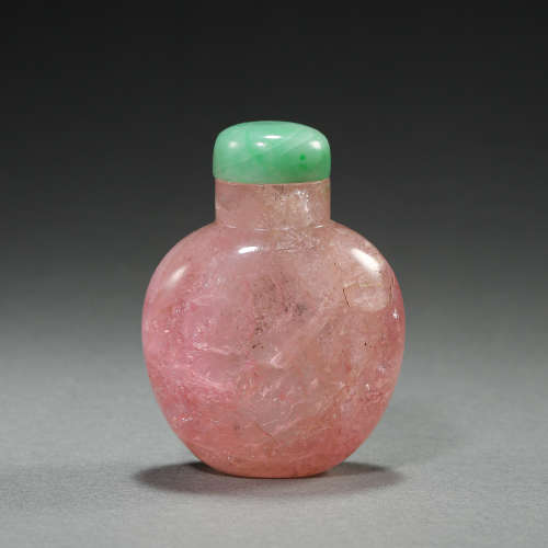 CHINESE QING DYNASTY TOURMALINE SNUFF BOTTLE