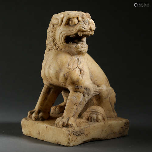 TANG DYNASTY, CHINESE WHITE MARBLE CARVED GUARDIAN LION