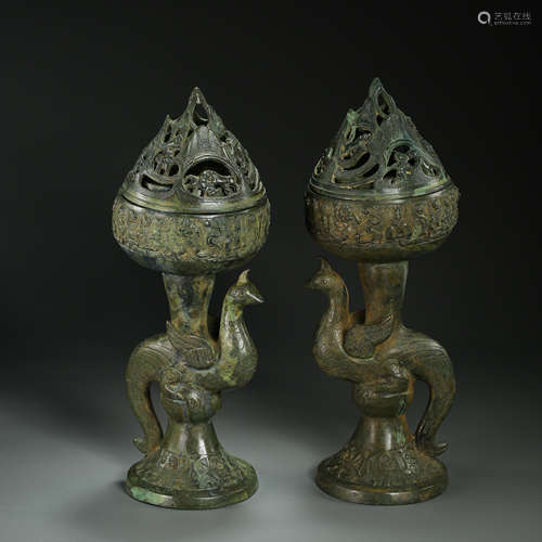 HAN DYNASTY, A SET OF CHINESE BRONZE INCENSE BURNER