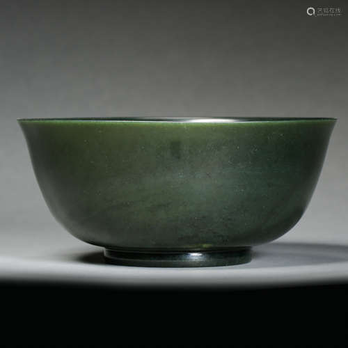 QING DYNASTY, CHINESE HETIAN GREEN JADE BOWL