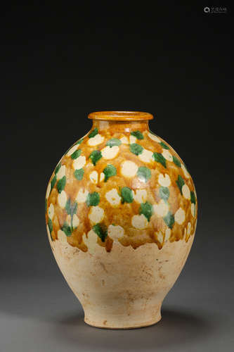 TANG DYNASTY, CHINESE TRI-COLOR GLAZED CERAMICS JAR