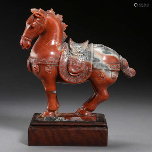 QING DYNASTY, CHINESE AGATE HORSE