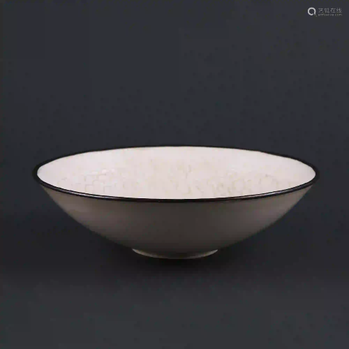 Song Dynasty style Ding kiln white glaze printed double