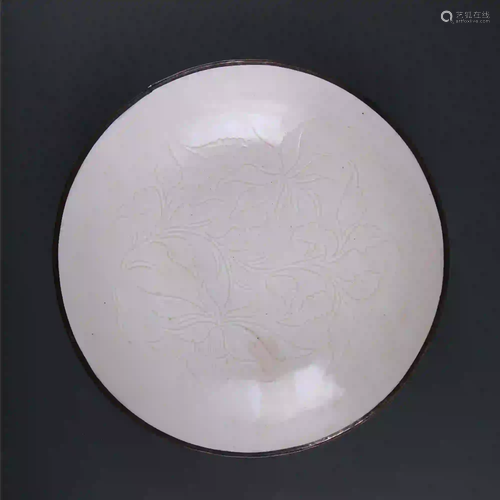 Song Ding kiln white glaze carved buckle side plate