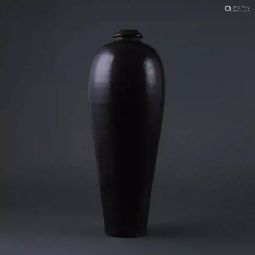 Jin Dynasty style Cizhou Kiln Black Glazed Plum Vase