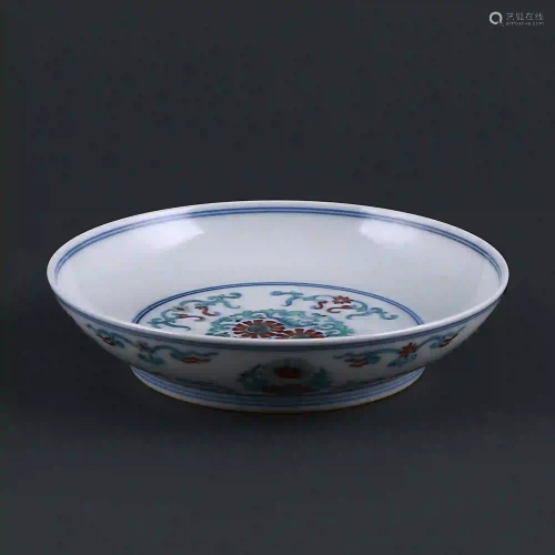 Qing Dynasty style flower pattern bucket color plate