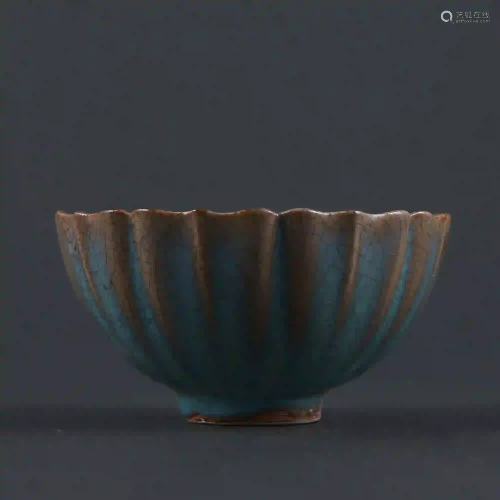 Jin Dynasty style Jun kiln celadon glaze flower mouth