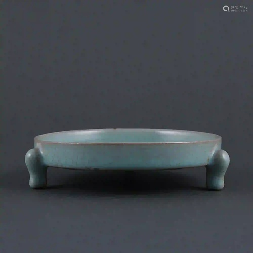 Song Dynasty style Ru Kiln Sky Celadon Glazed