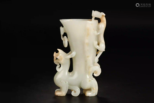 HETIAN JADE CHI DRAGON CUP