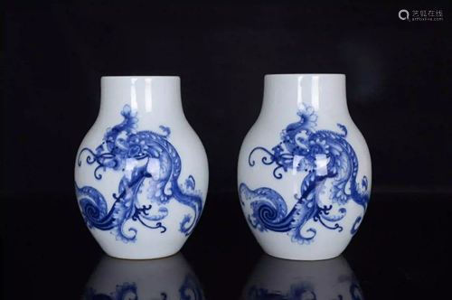 YONGZHENG MARK BLUE WHITE PHOENIX-FLOWER JAR IN PAIR