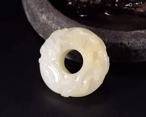 HETIAN JADE DRAGON YUBI