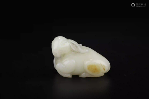 HETIAN WHITE JADE SHEEP ORNAMENT