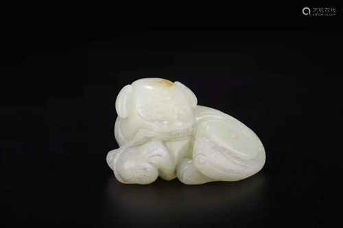 HETIAN WHITE JADE LION BALL HAND PIECE