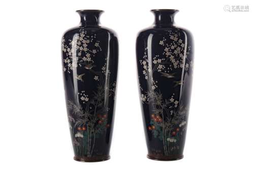 A PAIR OF EARLY 20TH CENTURY JAPANESE CLOISONNE ENAMEL VASES