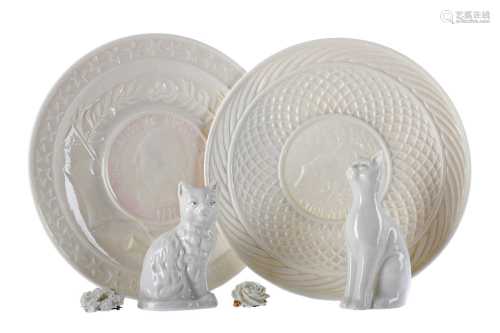 A LOT OF THREE BELLEEK PLATES ALONG WITH A LITHOPHANE, TWO CATS AND TWO BROOCHES