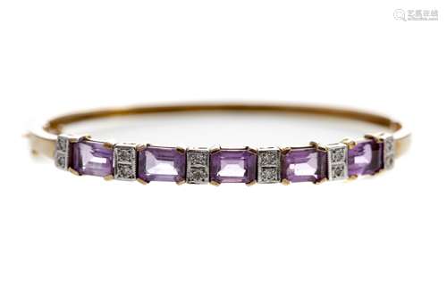 A PURPLE GEM SET AND DIAMOND BANGLE