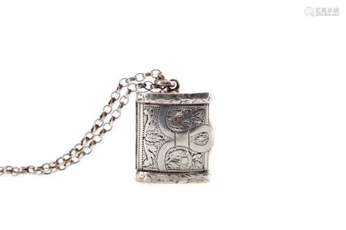 A GEORGE III SILVER VINAIGRETTE