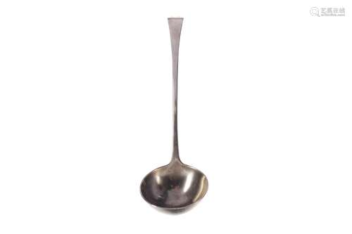 AN EARLY 20TH CENTURY SILVER LADLE