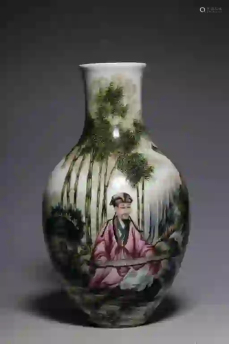 Chinese Famille Rose Porcelain Vase