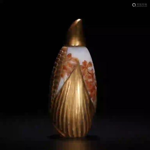 Chinese Liuli Snuff Bottle