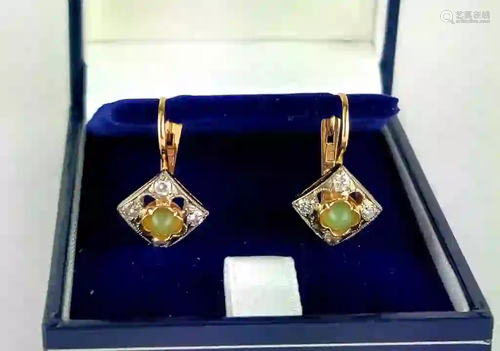 14K Gold Diamond Pair Earrings