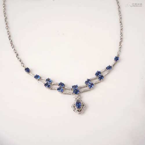 天然蓝宝石配钻石项链（蓝宝石共重约6.12克拉）