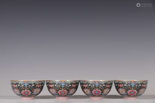 Set Of Porcelain Black Glazed Lotus Pattern Bowls