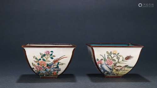 Pair Of Enameled Floral&Bird Brush Washers