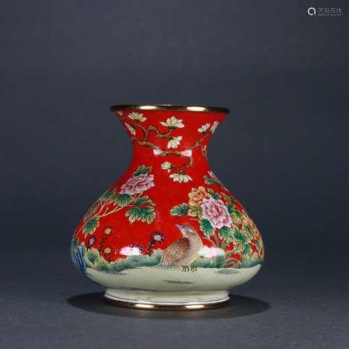 An Enameled Floral&Bird Vase