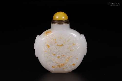 A Hetian Jade Dragon Pattern Snuff Bottle