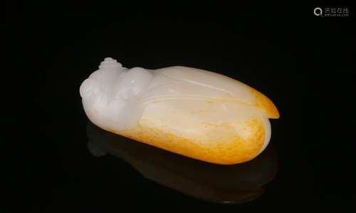 A Hetian Jade Hand Piece