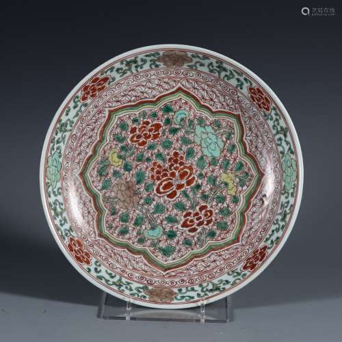 Pair Of Porcelain Wucai Floral Plate