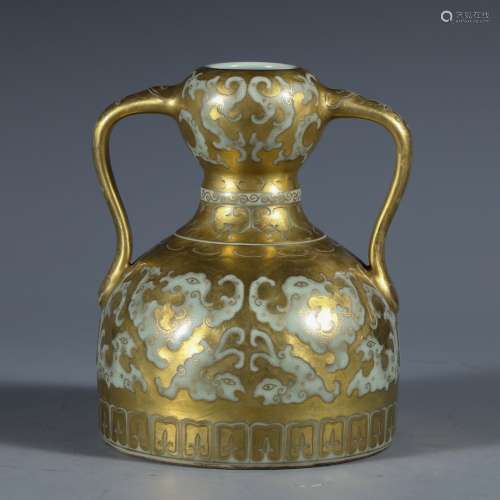 A Porcelain Gold-Glazed Ear Vase