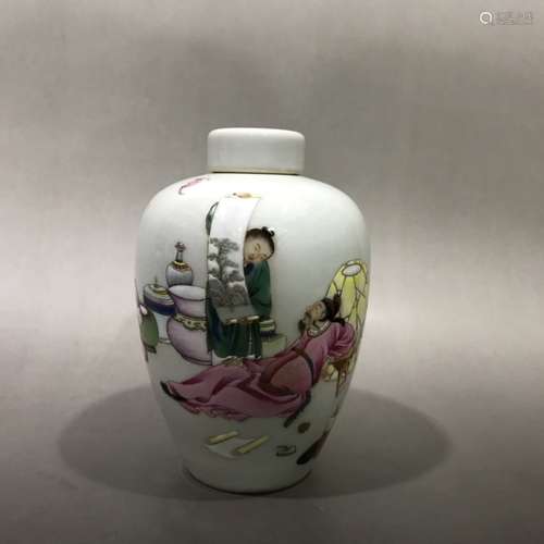 A Porcelain Famille Rose Figure Small Jar