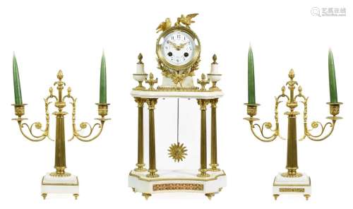 A White Marble Portico Striking Mantel Clock with Garniture, early 20th century, surmounted by birds