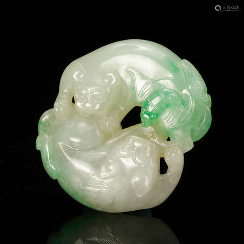 Chinese Jadeite Carved Foolions