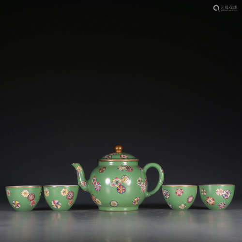 Chinese Famille Rose Tea Pot And Cups