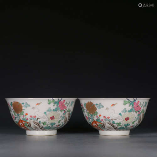 Chinese Famille Rose Porcelain Bowls, Pair