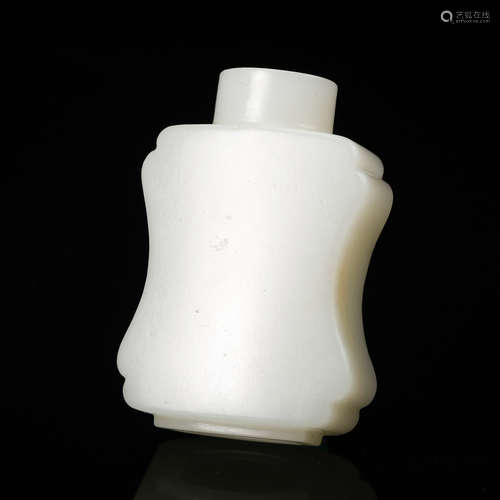 Chinese White Jade Snuff Bottle