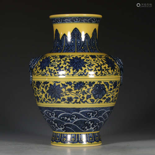 Chinese Yellow Ground Blue White Porcelain Vase