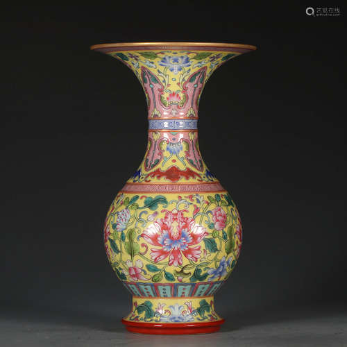 Chinese Famille Rose Porcelain Vase